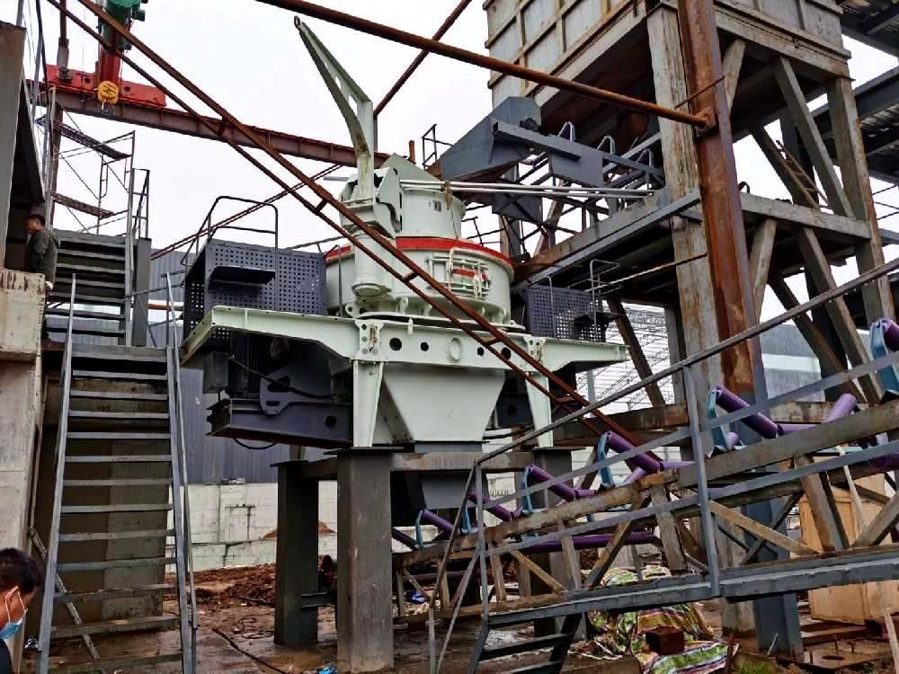 AG亚游九游会机械在福建三明的制砂机生产现场